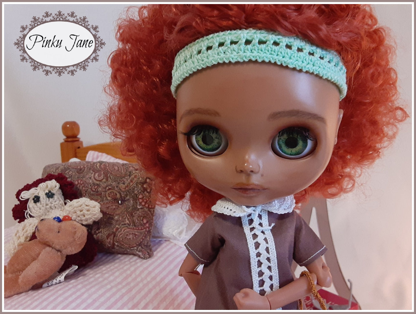 Collar, Headbands, & Bags Crochet Pattern For 12" Blythe Dolls