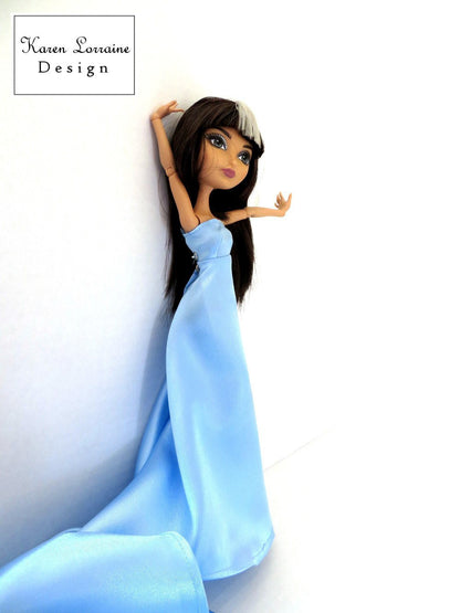 Elegant Pattern for Monster High Dolls